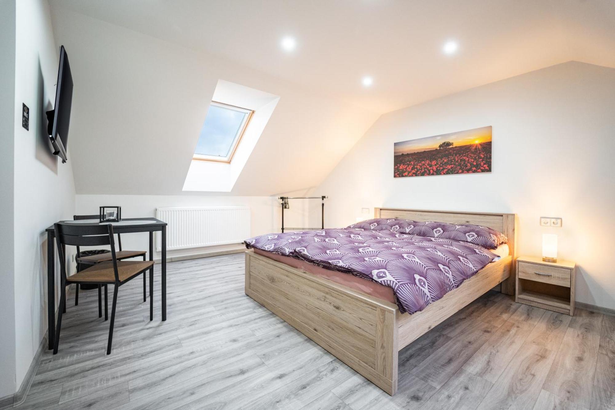 Apartmany Tera Miletin Exterior photo