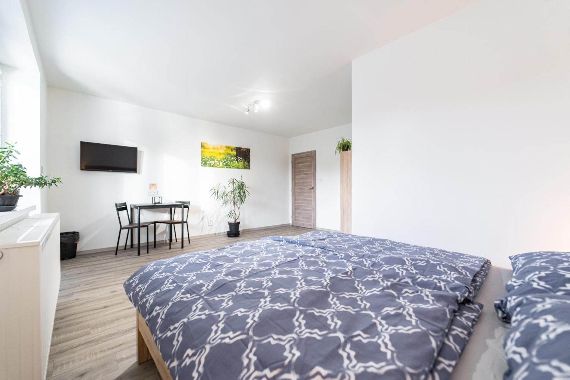 Apartmany Tera Miletin Exterior photo